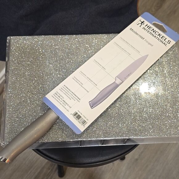 Henckels Modernist Forged 6" Utility Knife - Picture 6 of 6